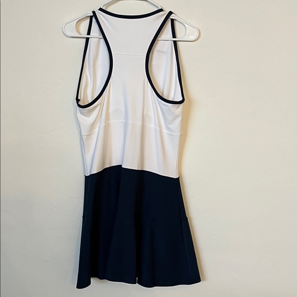 Nike Women’s Athletic Dress - Picture 3 of 7